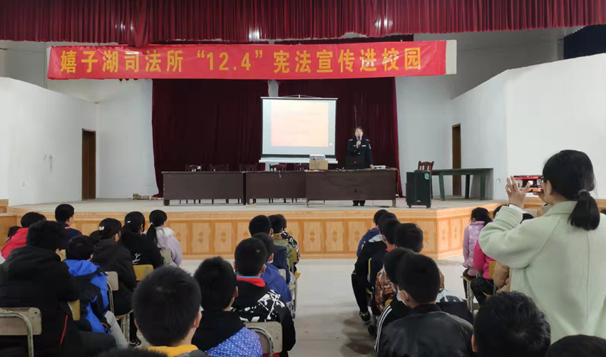 開展普法宣講活動(dòng).jpg