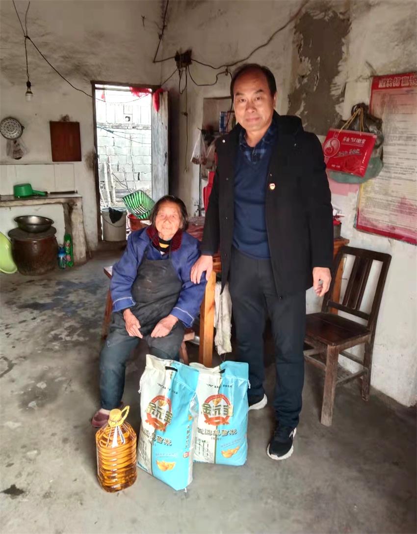 3童鋪村孤寡老人徐桂英.jpg