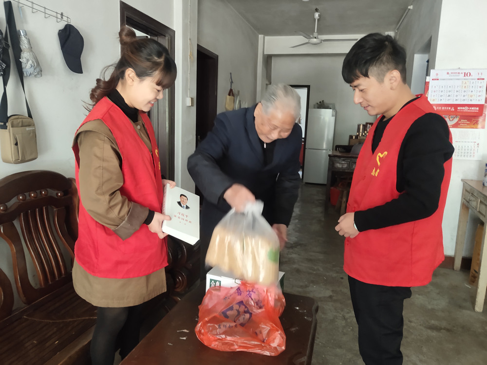 興元社區(qū)志愿服務活動1.jpg