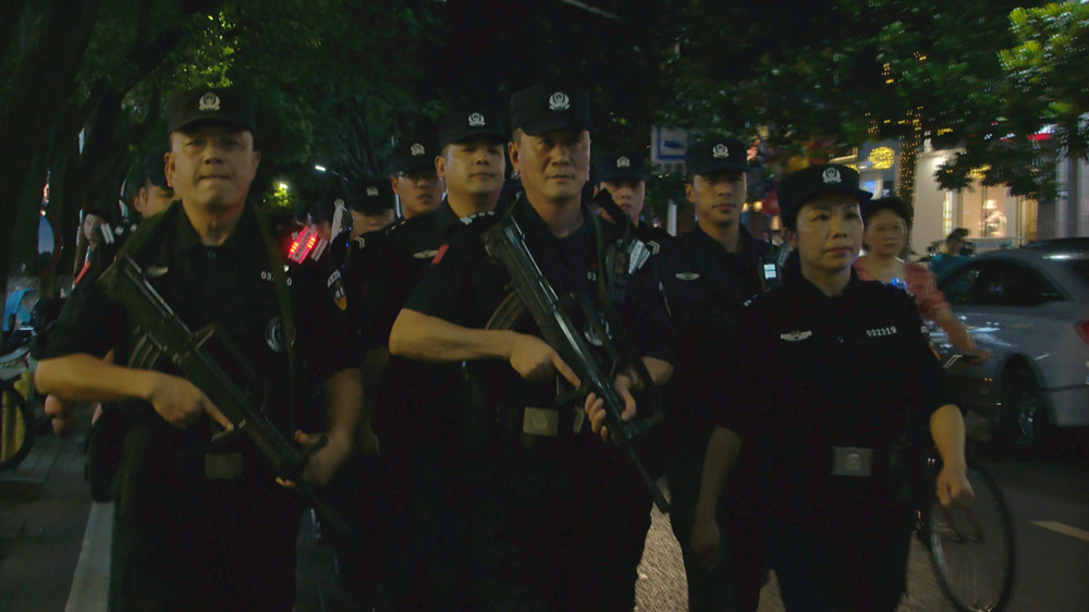 7月23日晚特警巡查.jpg