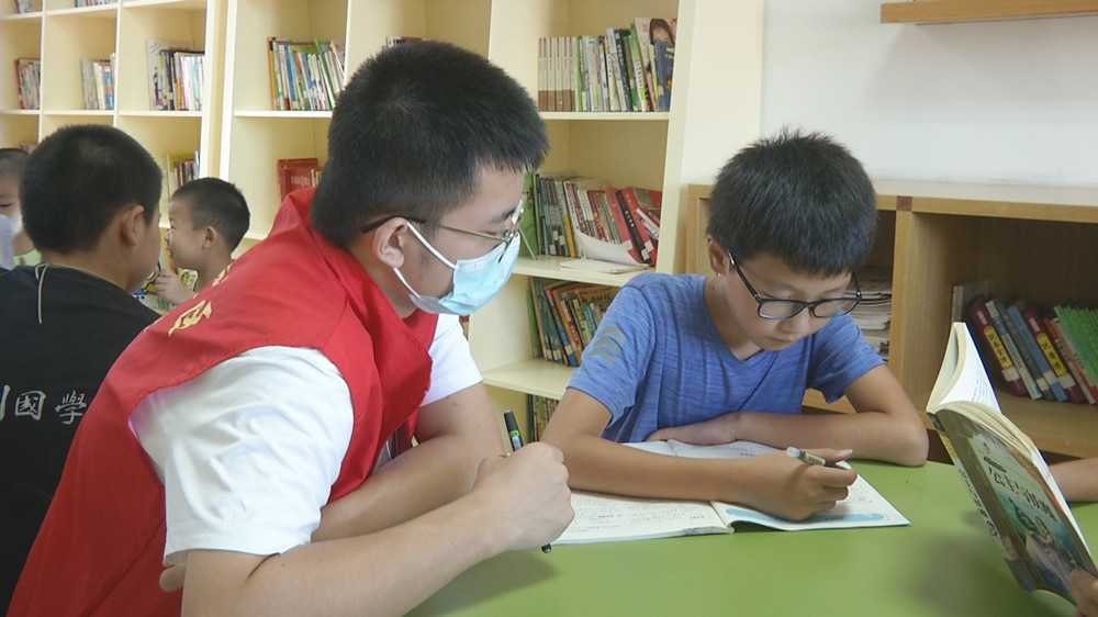 圖為大學生暑期志愿實踐活動2.jpg