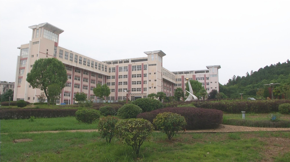 圖為二中新校區(qū)2.jpg