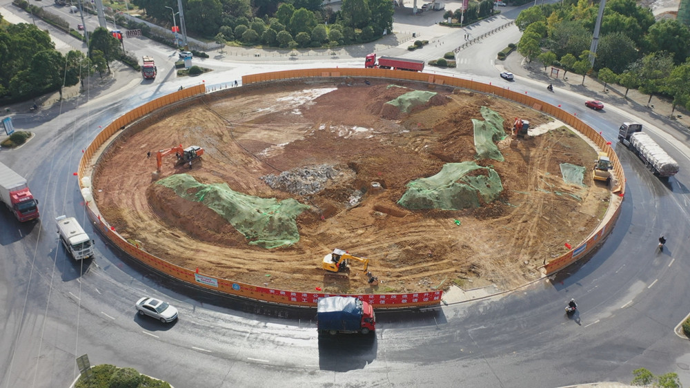 高速五岔路口.jpg