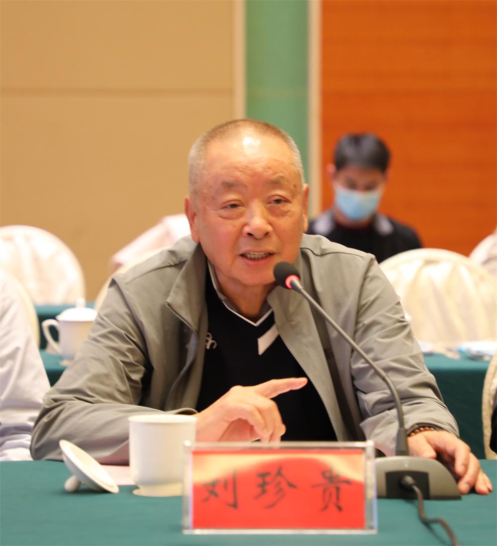 /uploads/image/2022/10/31/7b2c53d33a7bb45e87788bd869aa5366.JPG 4懇談會(huì)5劉珍貴講話.JPG