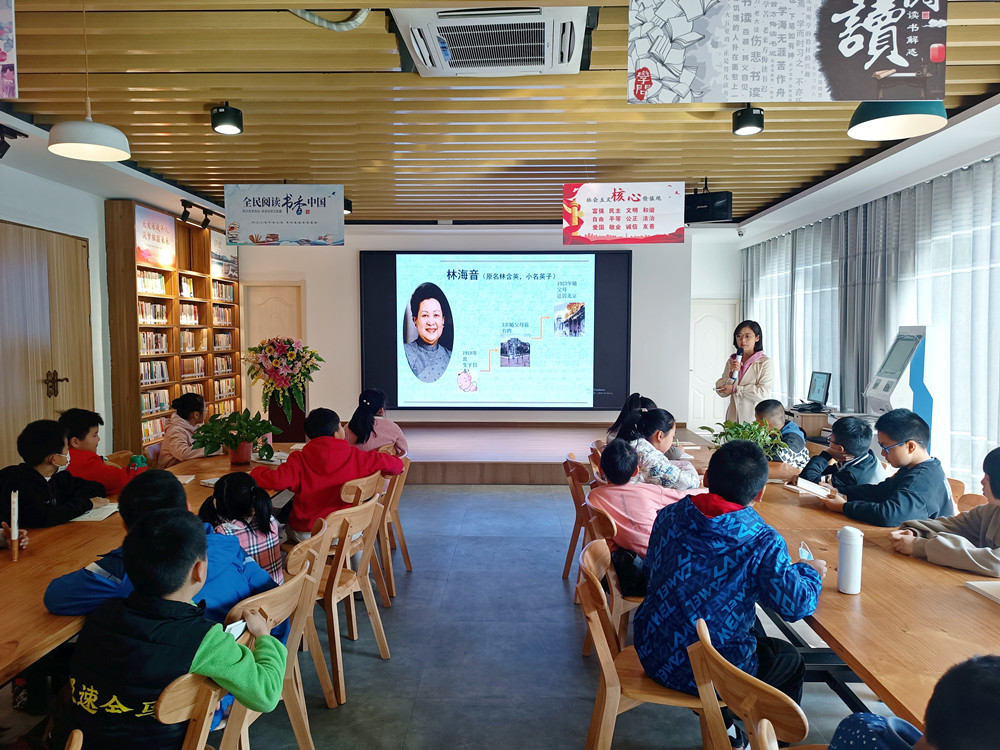 桐都書城閱讀空間2.jpg