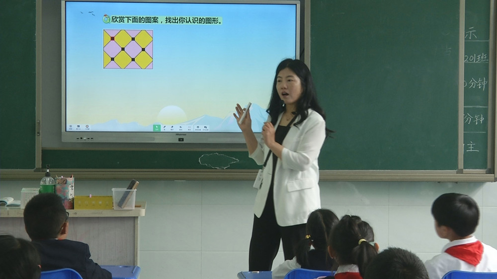 楊敏.jpg
