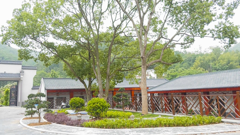 圖為黃甲鎮(zhèn)黃鋪村的“鋪上甲屋”民宿項目一角.jpg