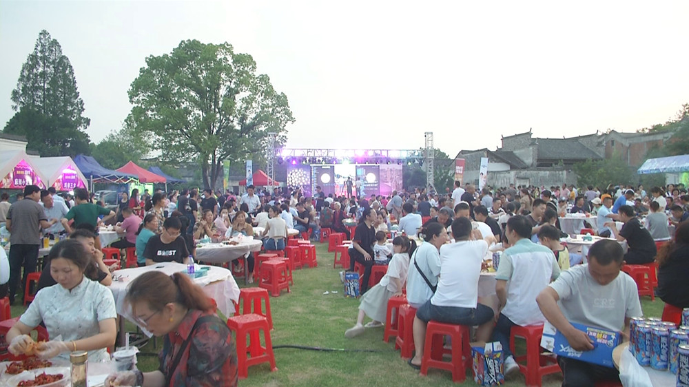 /uploads/image/2023/06/12/62ddee9acde51972c5711e3c8b61d62f.jpg 孔城龍蝦節(jié)5.jpg