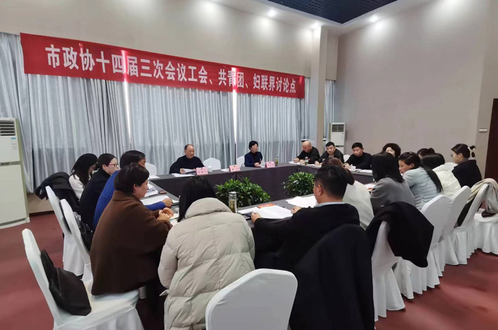 汪艾東.jpg