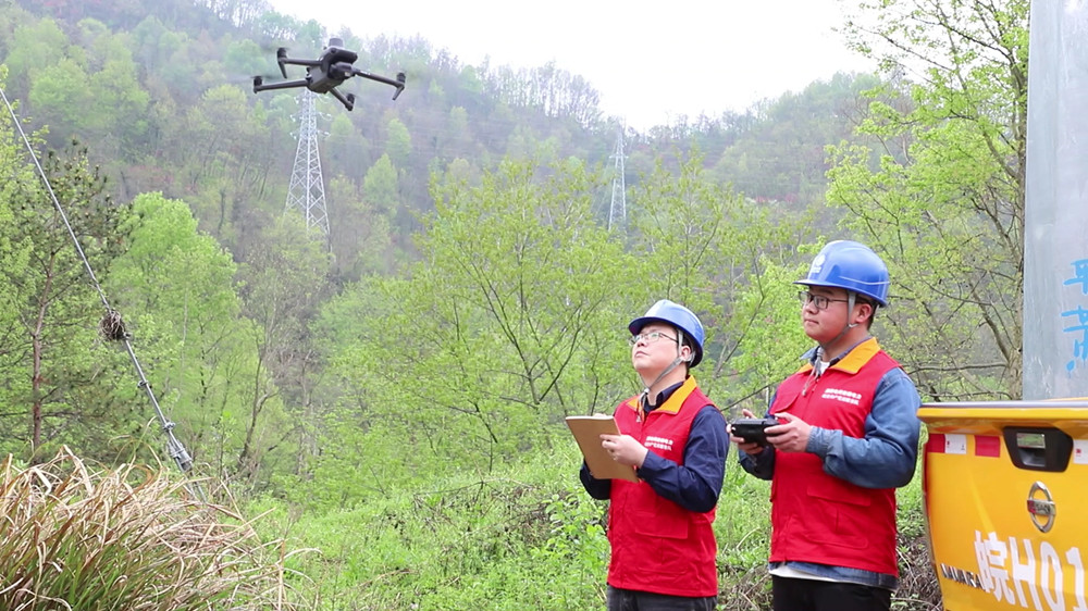 安徽桐城：“紅外無人機(jī)”巡查 科技助力防[00_04_55][20240403-173228].jpg