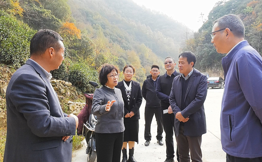 五嶺河至水磨灣道路修建情況_副本.jpg