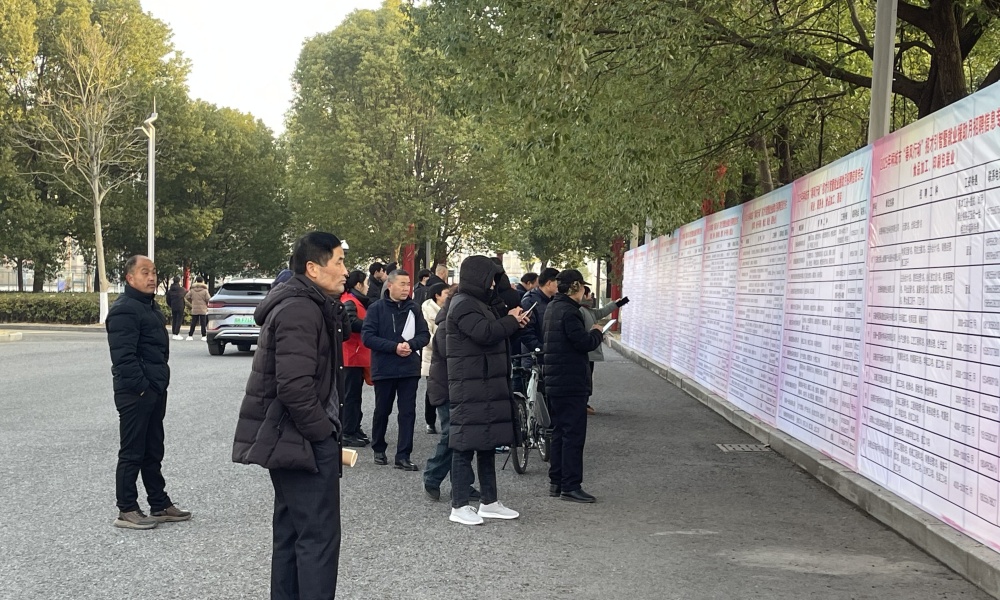 招聘會現(xiàn)場圖.jpg