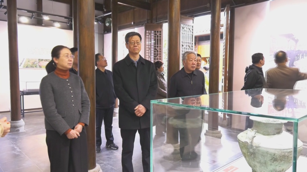 甘肅政協(xié)調(diào)研.jpg