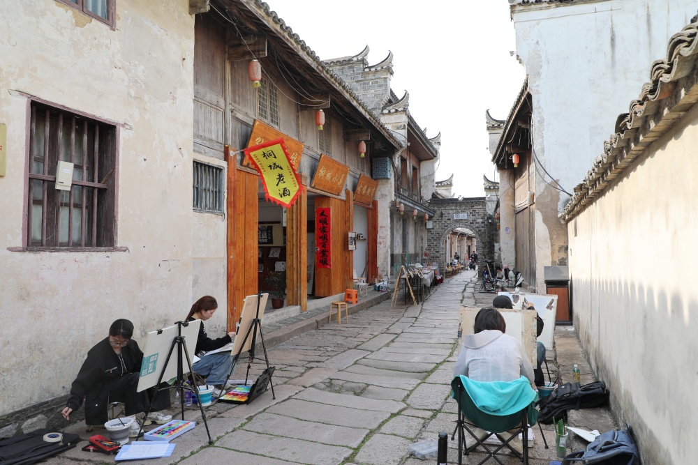 圖為寫生現(xiàn)場 (1).JPG