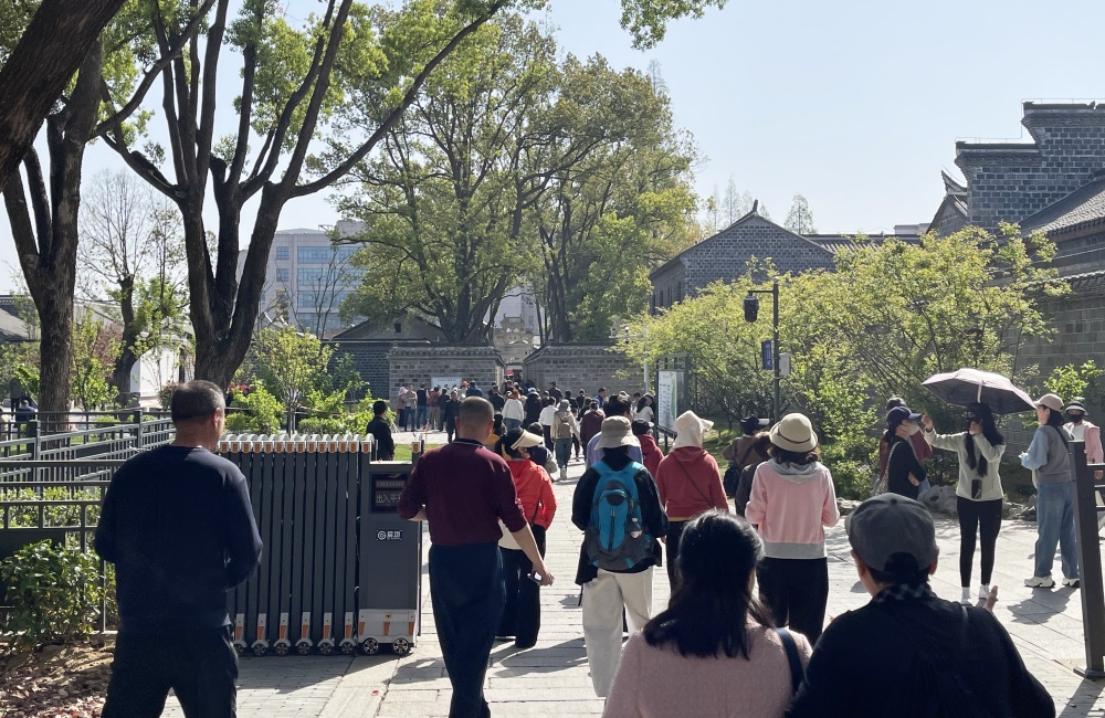 清明旅游(2).jpg