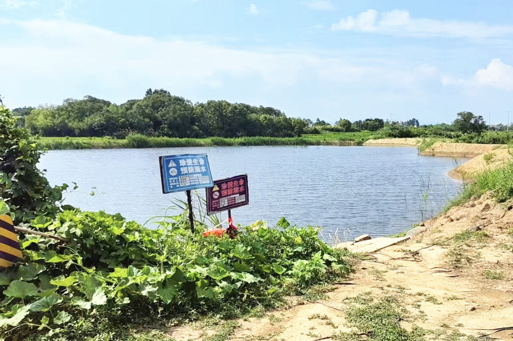 d4be42852b786544d30cf6242dc7b27e_副本.jpg